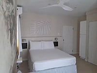 Desert Palm Airport Suite