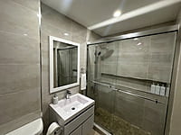 Desert Palm Airport Suite